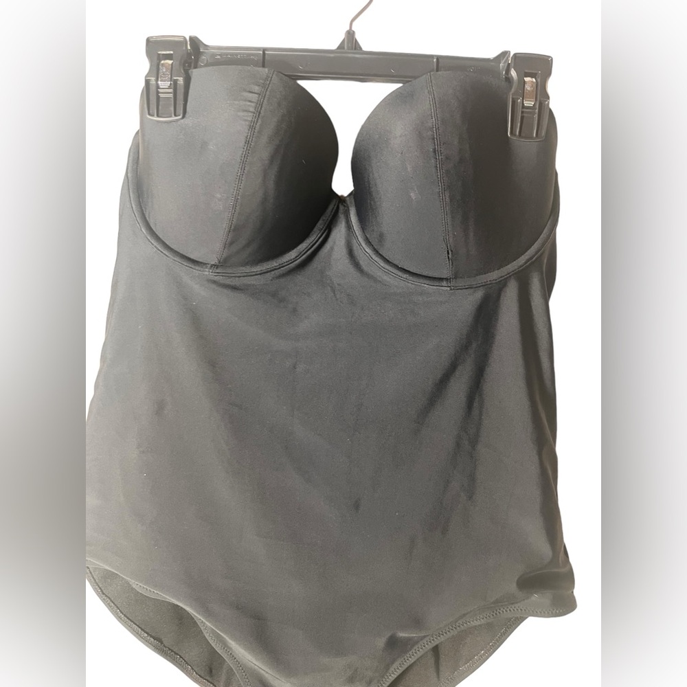 Old Navy Black Strapless One Piece Swim Suit Sz Xl Underwire